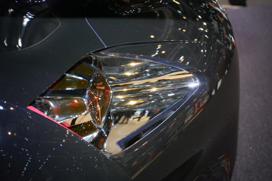  Citroen SURVOLT Concept 2010 года  (фото 19 из 146)